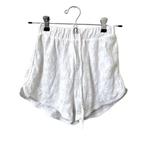 ZARA Crochet Drawstring Shorts Sz Sm - Picture 2 of 4